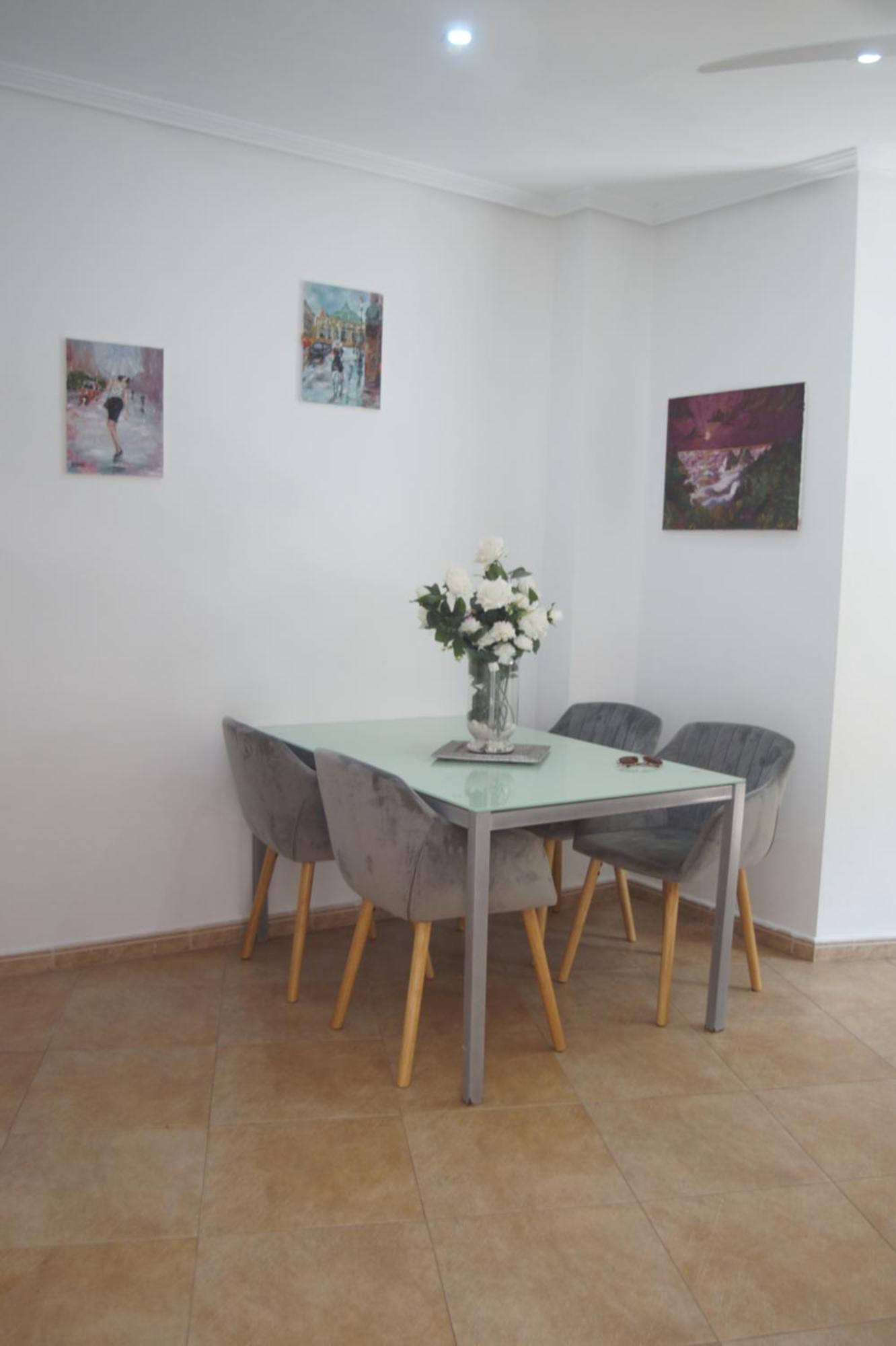 Apartamento Centrico ซานตาโปลา ภายนอก รูปภาพ